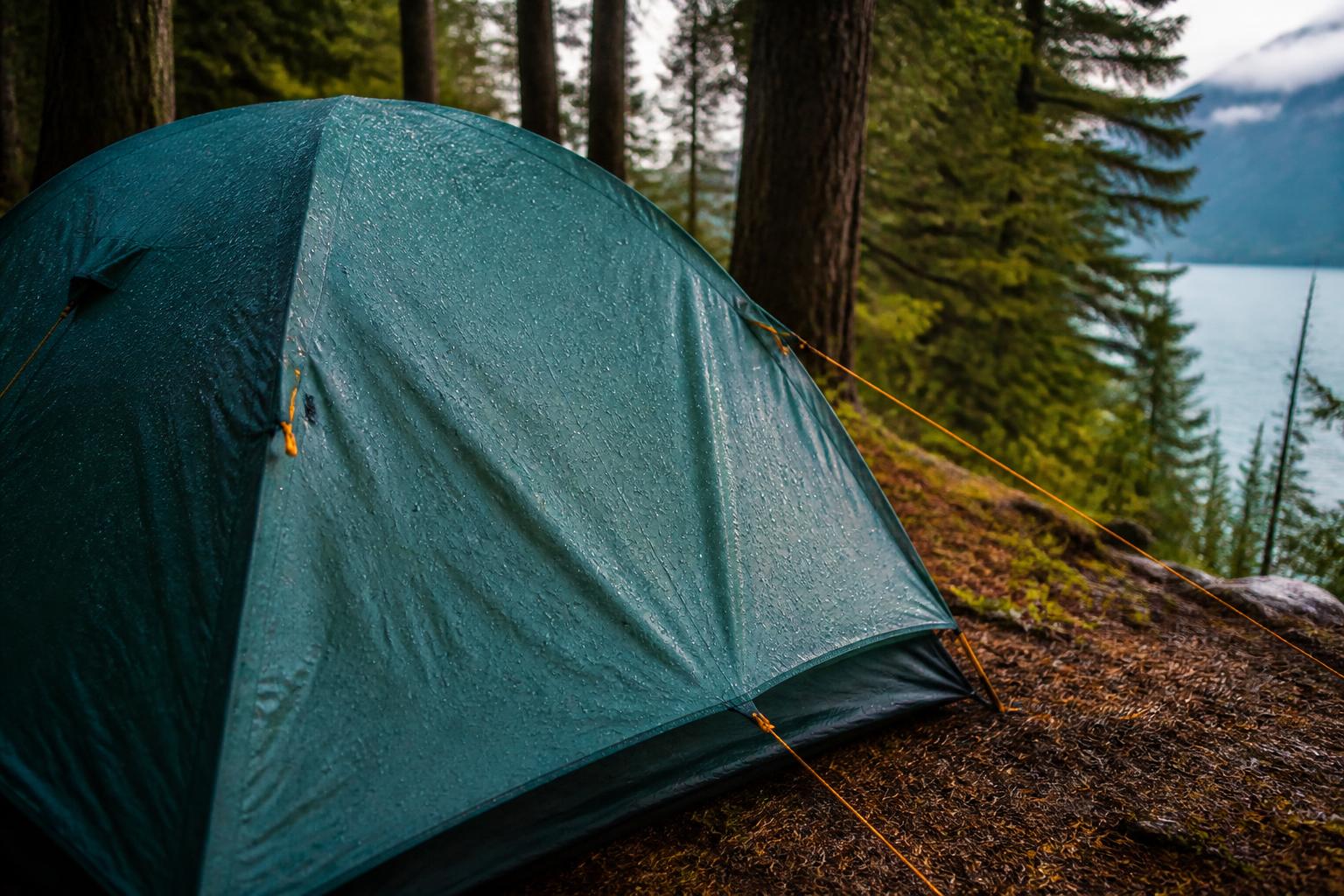 Illustration for: Choose and Set Up a Water-Shedding Campsite