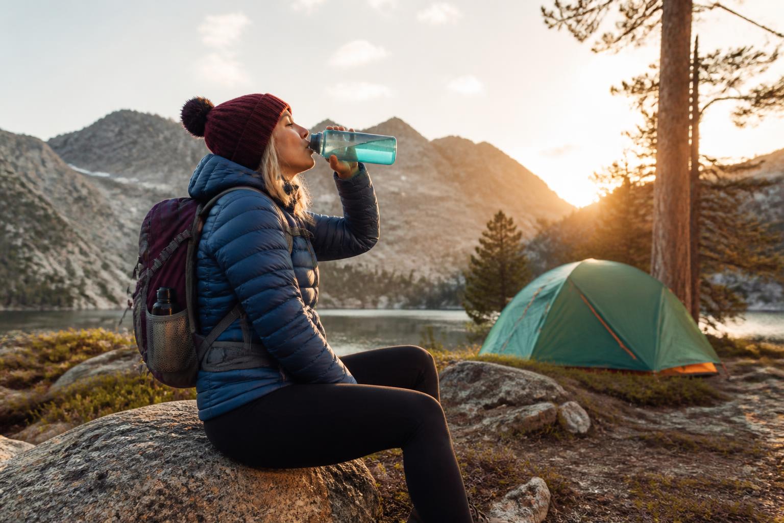 Illustration for: Preventing Dehydration on the Trail